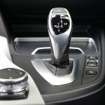 Na jakim biegu powinieneś zacząć jazdę na suchej nawierzchni?