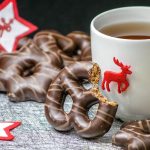 Jak ozdobić ścianę nad łóżeczkiem?