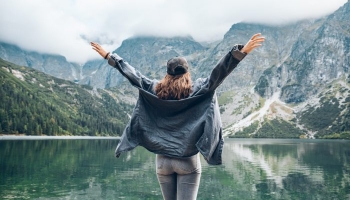 Jakie nakrycie głowy w góry będzie najlepsze?