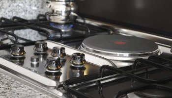 Jaką kuchenkę gazowo-elektryczną kupić?