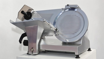 Jaką krajalnicę wybrać? Na co powinieneś zwrócić uwagę?