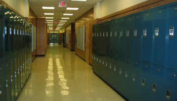 Z czego szafka na balkon?